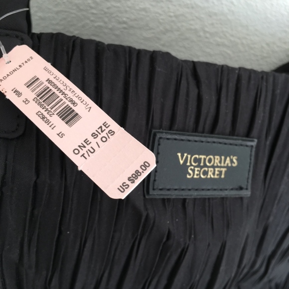 NEW Victoria's Secret Big Tote Bag Black Pleat - Picture 8 of 8